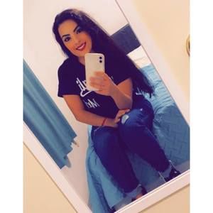 Meet your Posher, Eliana